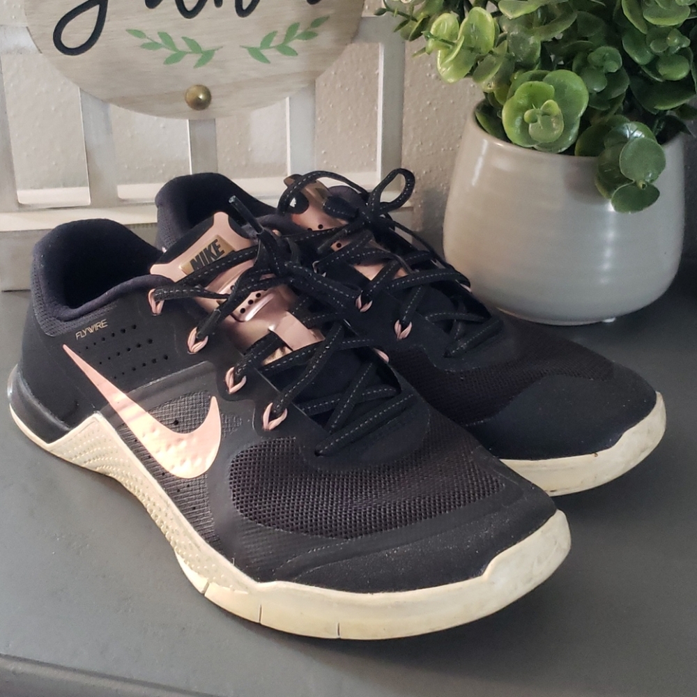 COPY - Nike Flywire trainers